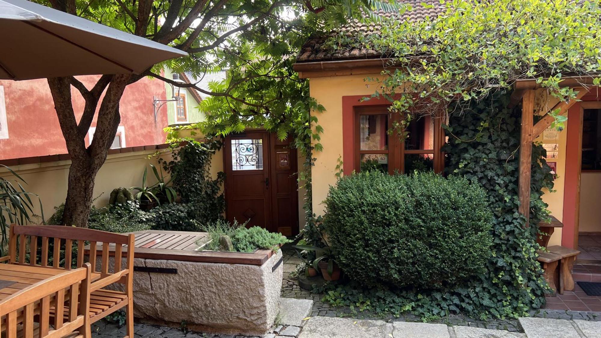 Hostel Postel Český Krumlov Eksteriør billede